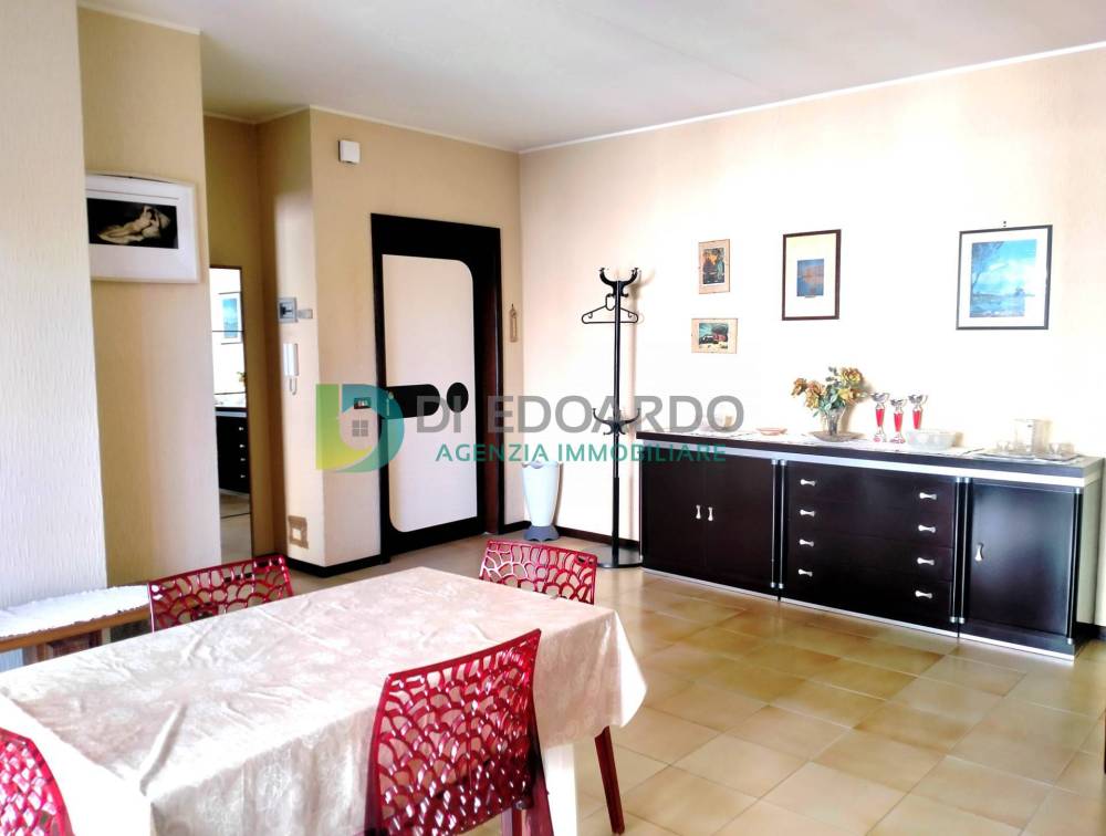 appartamento in vendita a Martinsicuro in zona Villa Rosa