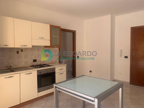appartamento in vendita a Martinsicuro in zona Villa Rosa