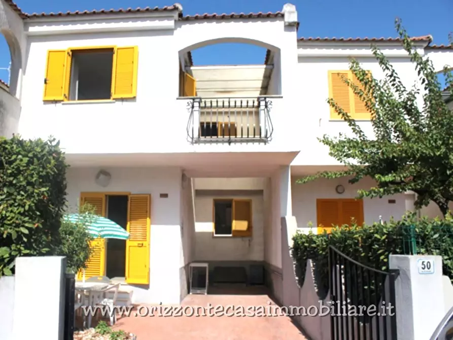 casa indipendente in vendita a Martinsicuro in zona Villa Rosa
