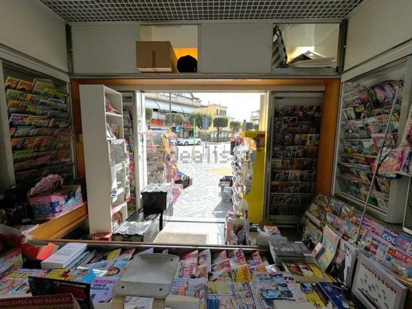 negozio in vendita a Martinsicuro