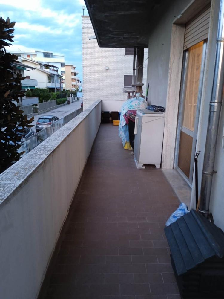 appartamento in vendita a Martinsicuro in zona Villa Rosa