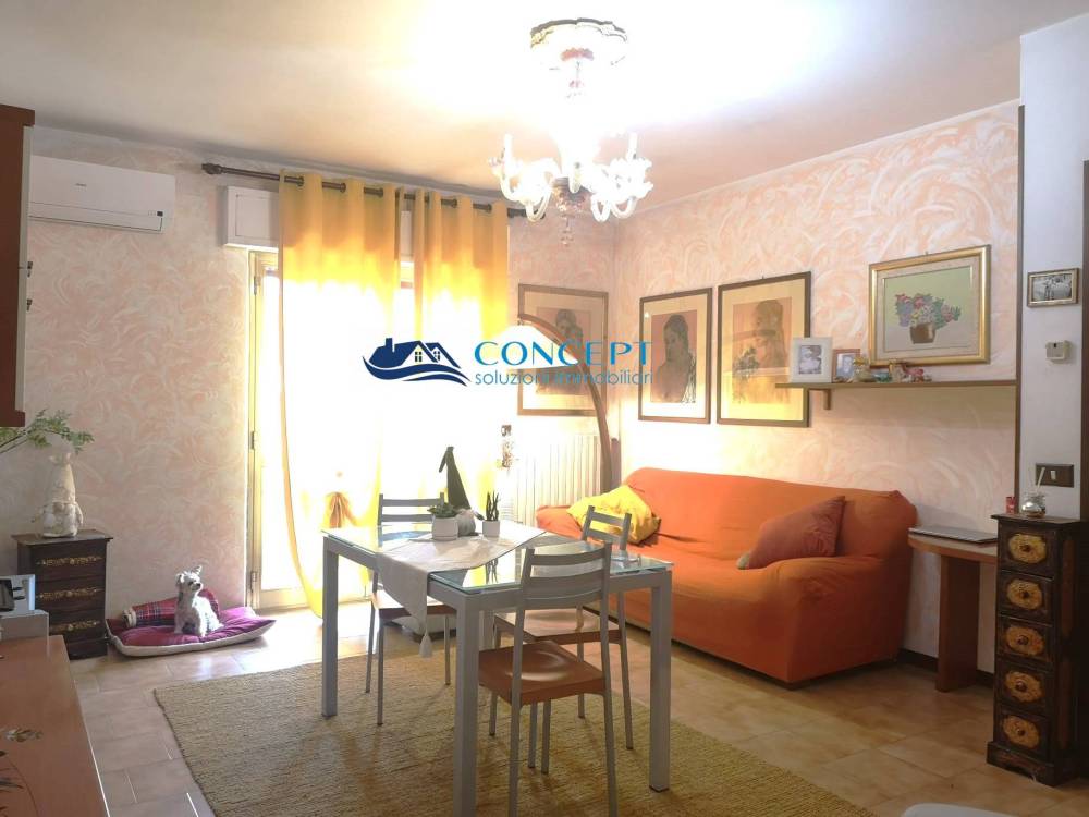 appartamento in vendita a Martinsicuro in zona Villa Rosa