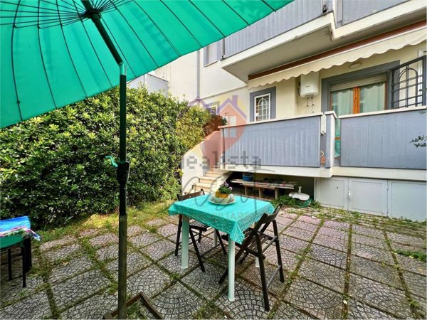 appartamento in vendita a Martinsicuro in zona Villa Rosa