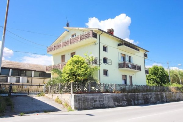 casa indipendente in vendita a Martinsicuro