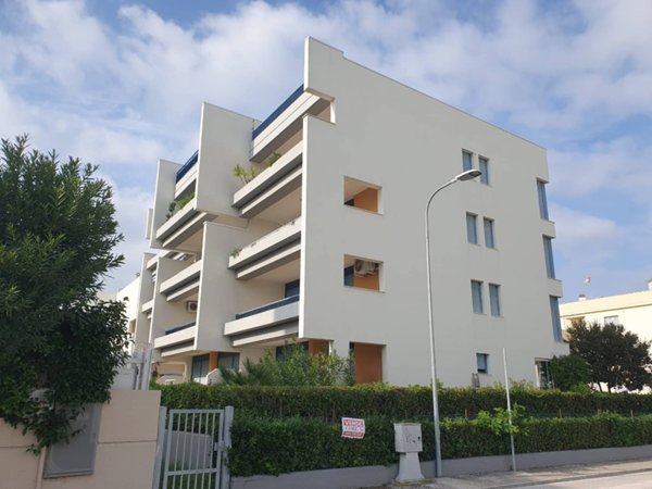 appartamento in vendita a Martinsicuro in zona Villa Rosa