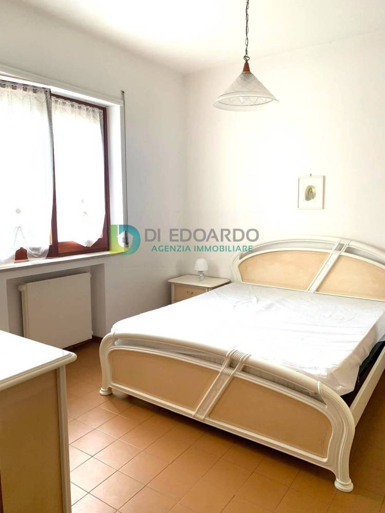 appartamento in vendita a Martinsicuro in zona Villa Rosa