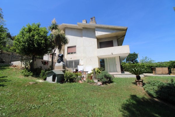 casa indipendente in vendita a Martinsicuro