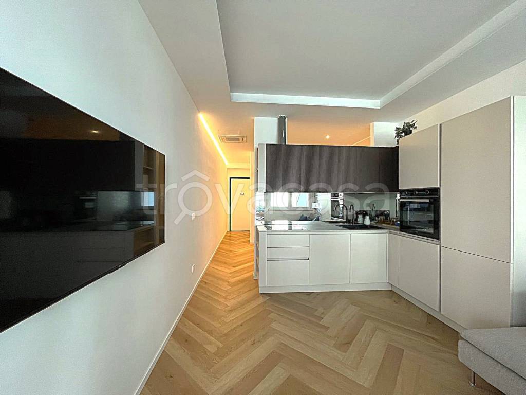 appartamento in vendita a Martinsicuro in zona Villa Rosa