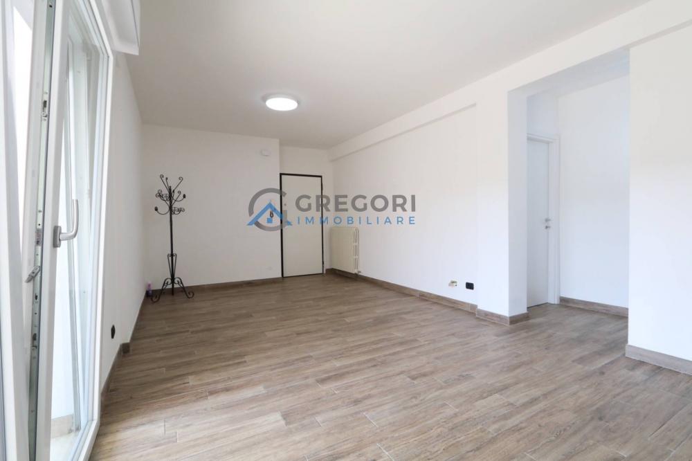 appartamento in vendita a Martinsicuro in zona Villa Rosa