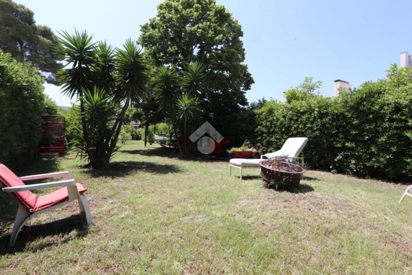 appartamento in vendita a Martinsicuro in zona Villa Rosa