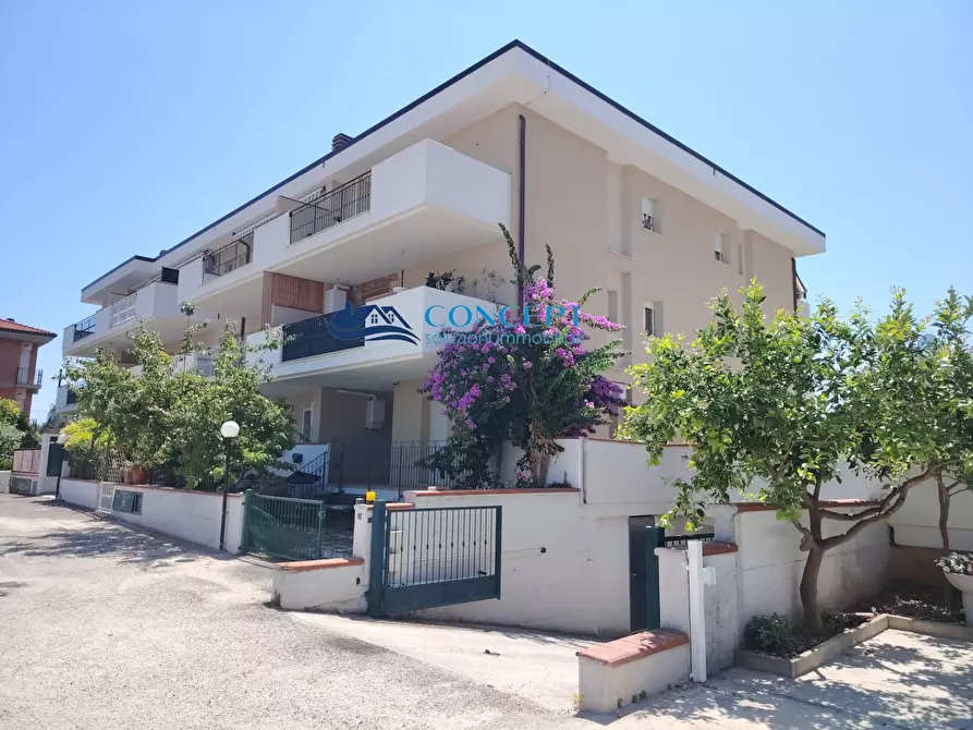appartamento in vendita a Martinsicuro in zona Villa Rosa
