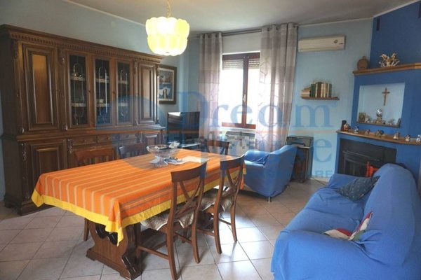 appartamento in vendita a Martinsicuro in zona Villa Rosa
