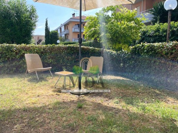 appartamento in vendita a Martinsicuro in zona Villa Rosa