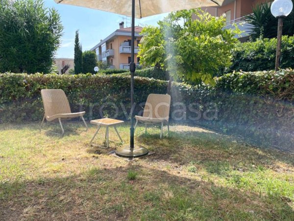 appartamento in vendita a Martinsicuro in zona Villa Rosa