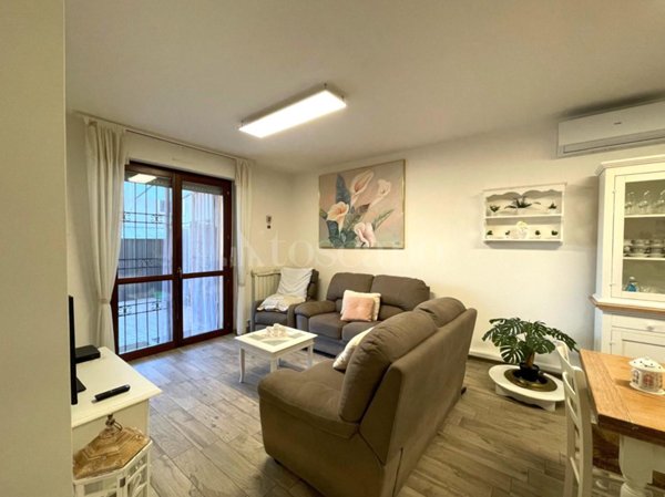 casa indipendente in vendita a Martinsicuro in zona Villa Rosa