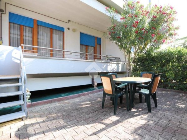 appartamento in vendita a Martinsicuro in zona Villa Rosa