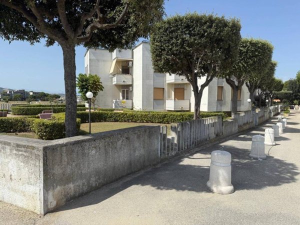 appartamento in vendita a Martinsicuro in zona Villa Rosa