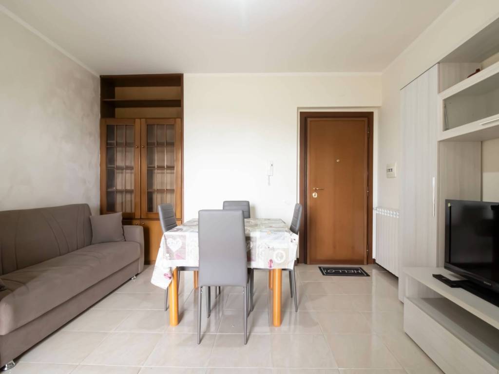 appartamento in vendita a Martinsicuro in zona Villa Rosa