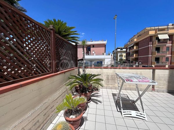 appartamento in vendita a Martinsicuro in zona Villa Rosa