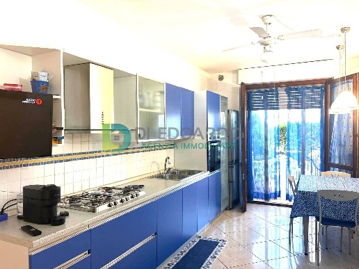 appartamento in vendita a Martinsicuro in zona Villa Rosa