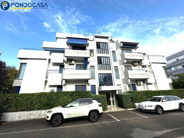 casa indipendente in vendita a Martinsicuro in zona Villa Rosa