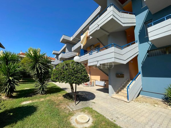 casa indipendente in vendita a Martinsicuro in zona Villa Rosa