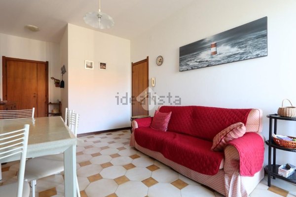 appartamento in vendita a Martinsicuro in zona Villa Rosa
