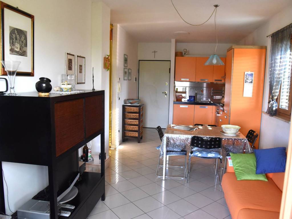 appartamento in vendita a Martinsicuro in zona Villa Rosa