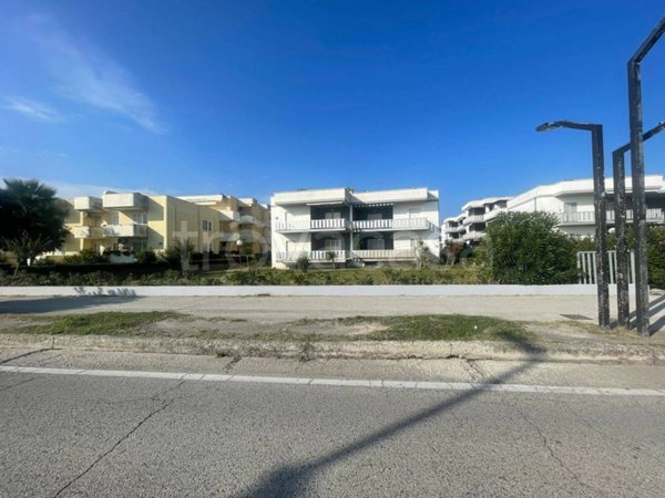 appartamento in vendita a Martinsicuro in zona Villa Rosa