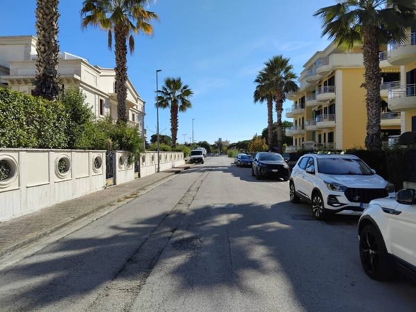 appartamento in vendita a Martinsicuro in zona Villa Rosa
