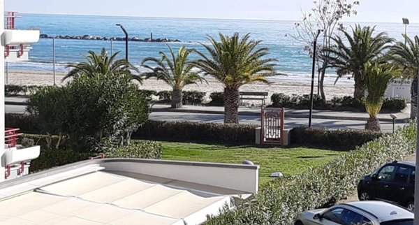 appartamento in vendita a Martinsicuro in zona Villa Rosa