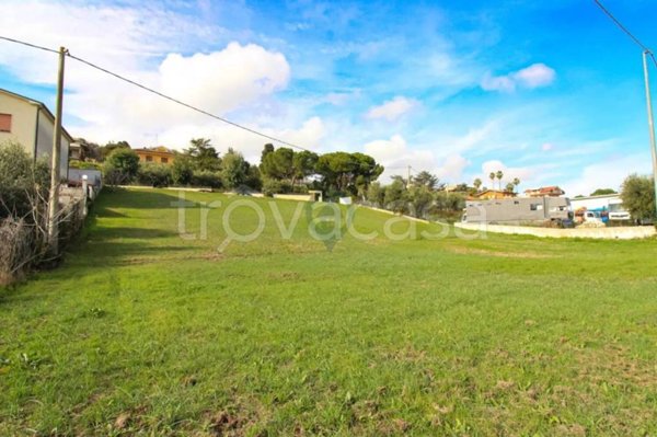 terreno agricolo in vendita a Martinsicuro in zona Villa Rosa