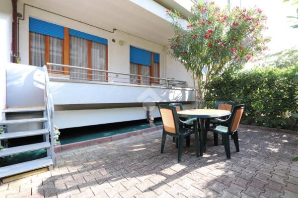 appartamento in vendita a Martinsicuro in zona Villa Rosa