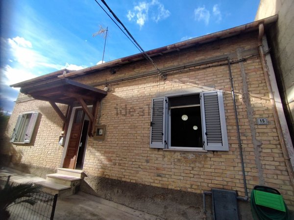 casa indipendente in vendita a Martinsicuro