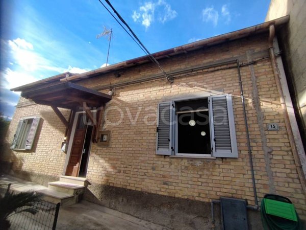 casa indipendente in vendita a Martinsicuro