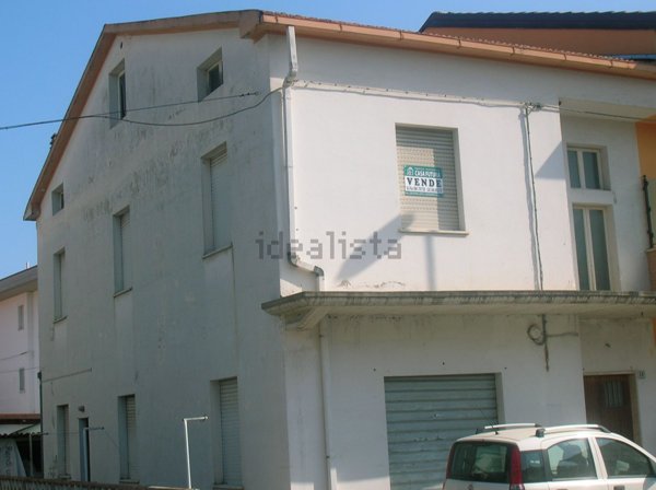 casa indipendente in vendita a Martinsicuro