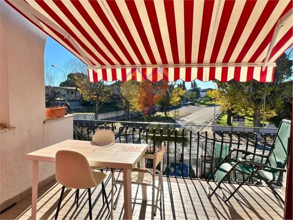 casa indipendente in vendita a Martinsicuro in zona Villa Rosa