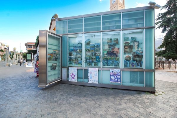 negozio in vendita a Martinsicuro