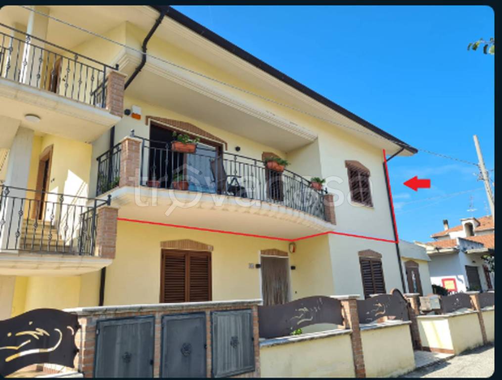 appartamento in vendita a Martinsicuro in zona Villa Rosa
