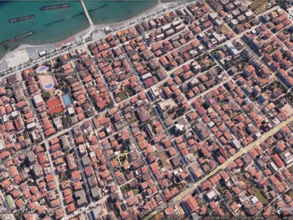 casa indipendente in vendita a Martinsicuro