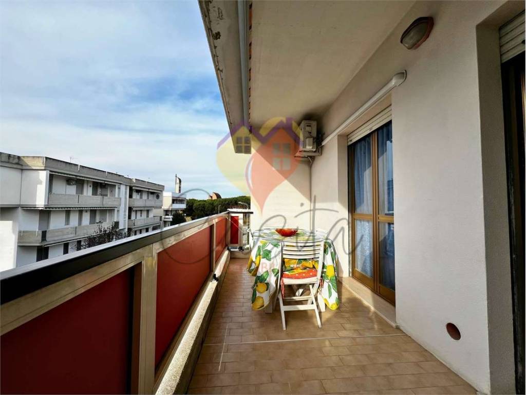 appartamento in vendita a Martinsicuro in zona Villa Rosa