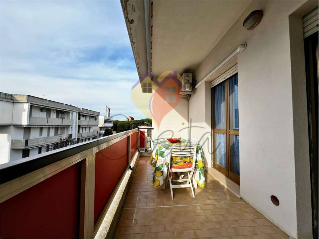 casa indipendente in vendita a Martinsicuro in zona Villa Rosa