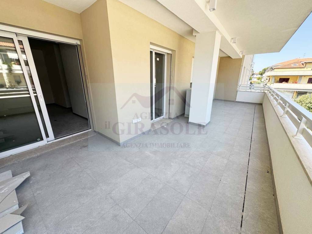 appartamento in vendita a Martinsicuro in zona Villa Rosa