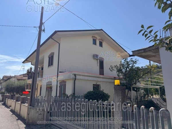 casa indipendente in vendita a Martinsicuro in zona Villa Rosa