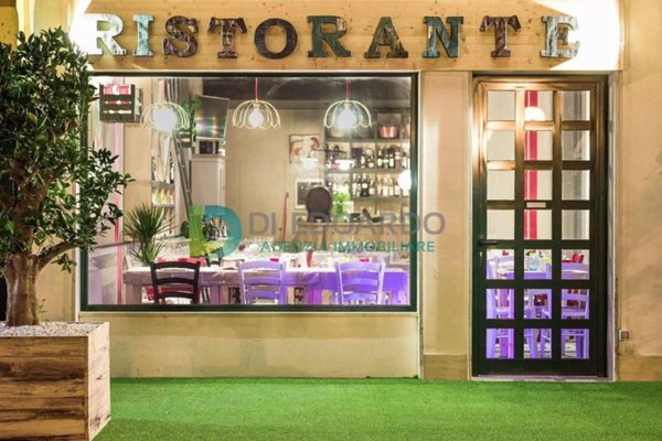 casa indipendente in vendita a Martinsicuro in zona Villa Rosa