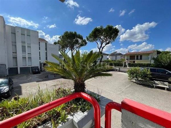 appartamento in vendita a Martinsicuro in zona Villa Rosa