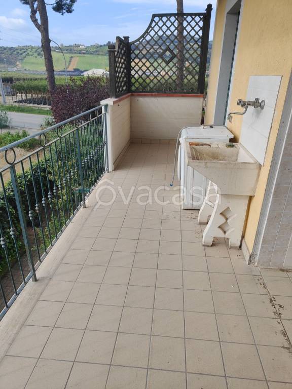 casa indipendente in vendita a Martinsicuro in zona Villa Rosa