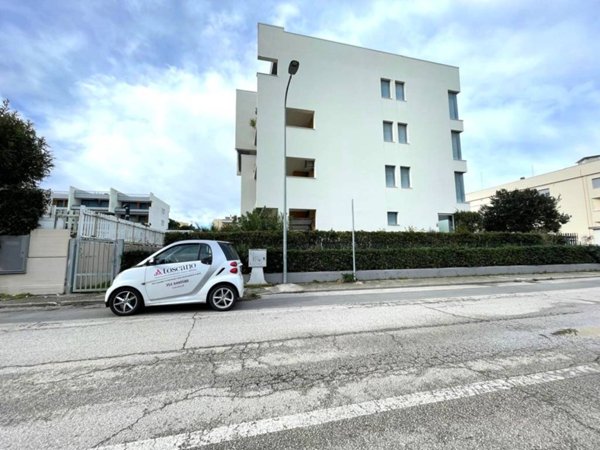 appartamento in vendita a Martinsicuro in zona Villa Rosa