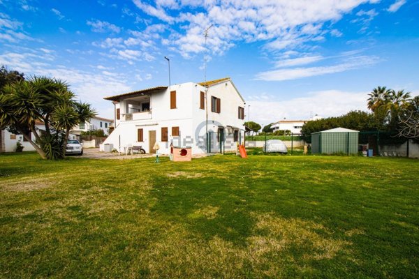 casa indipendente in vendita a Martinsicuro