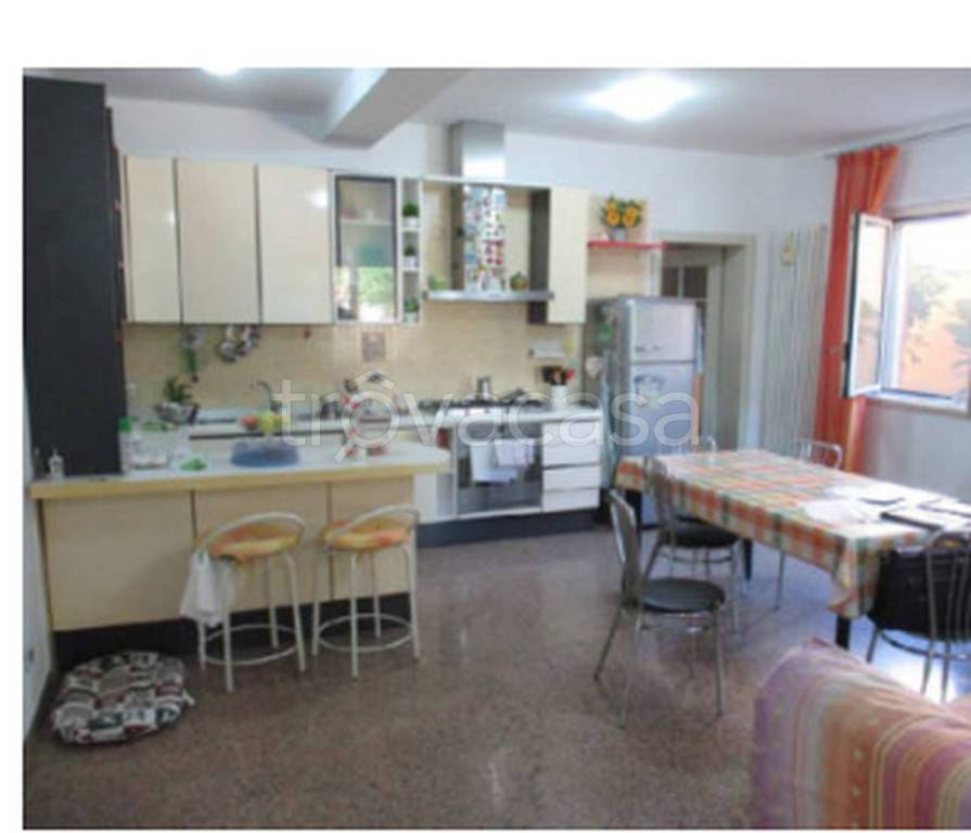 casa indipendente in vendita a Martinsicuro in zona Villa Rosa